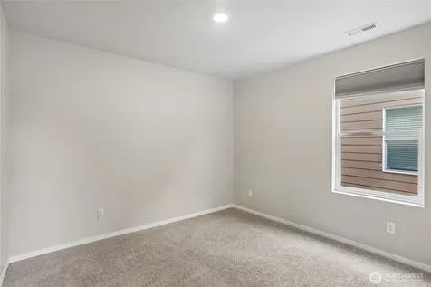 18772 Lipoma Place E Puyallup WA 98374