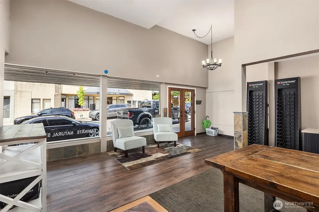 542 Main Street Edmonds WA 98020