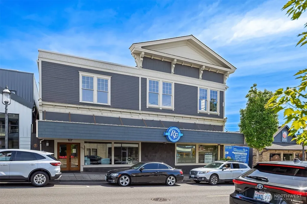 542 Main Street Edmonds WA 98020