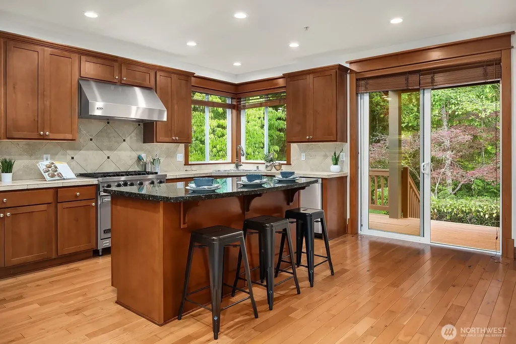 2339 23rd Lane NE Issaquah WA 98029