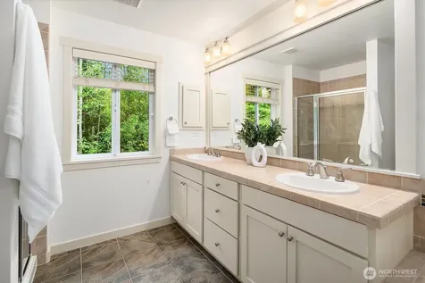 2339 23rd Lane NE Issaquah WA 98029