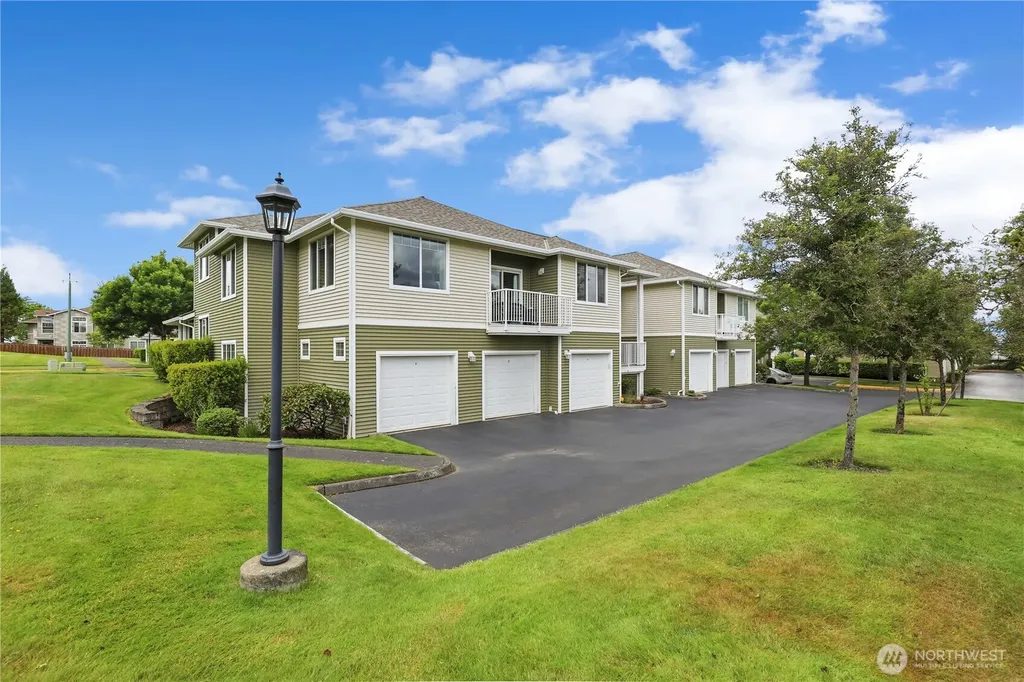 1108 59th Street SE Auburn WA 98092
