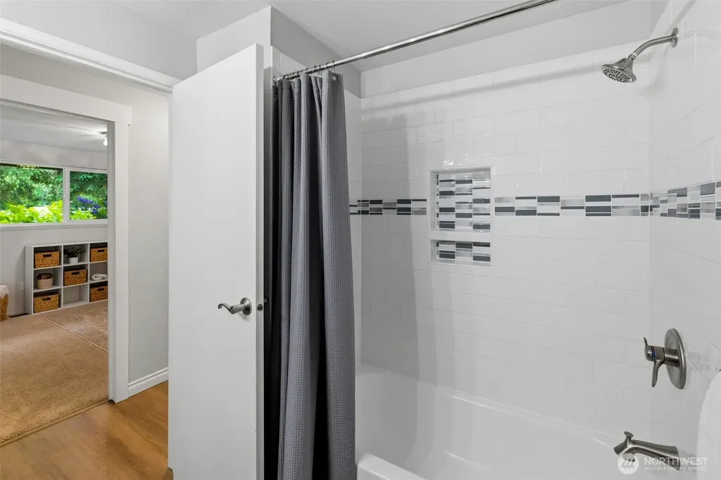 4217 56th Street Ct NW Gig Harbor WA 98335