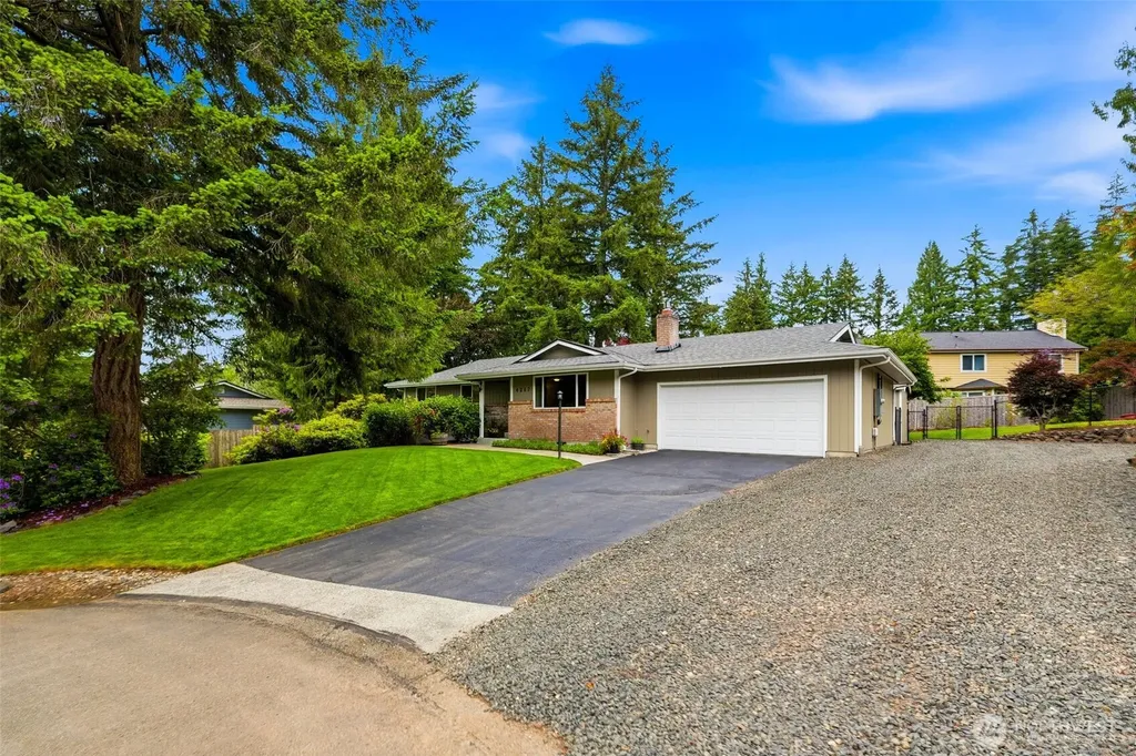 4217 56th Street Ct NW Gig Harbor WA 98335