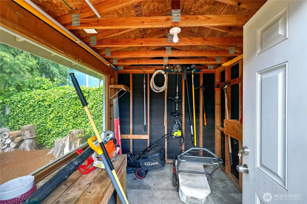 19555 23rd Avenue NE Poulsbo WA 98370
