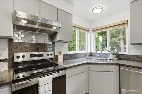 19555 23rd Avenue NE Poulsbo WA 98370