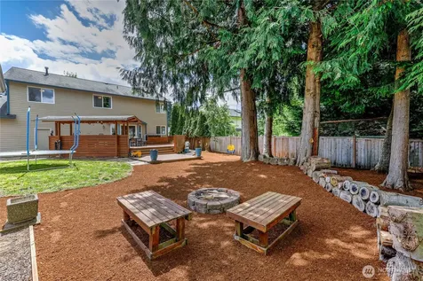 19555 23rd Avenue NE Poulsbo WA 98370