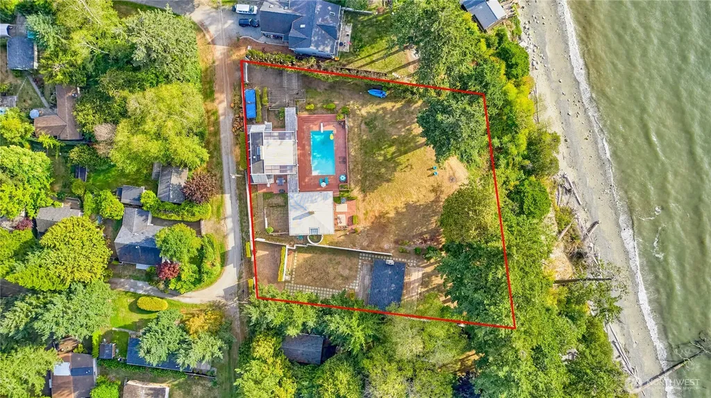 345 Gulf View Crescent Point Roberts WA 98281
