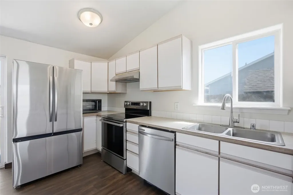 709 N Paxson Drive Moses Lake WA 98837