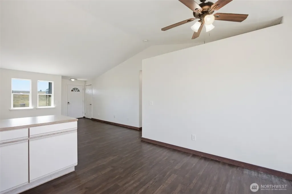 709 N Paxson Drive Moses Lake WA 98837
