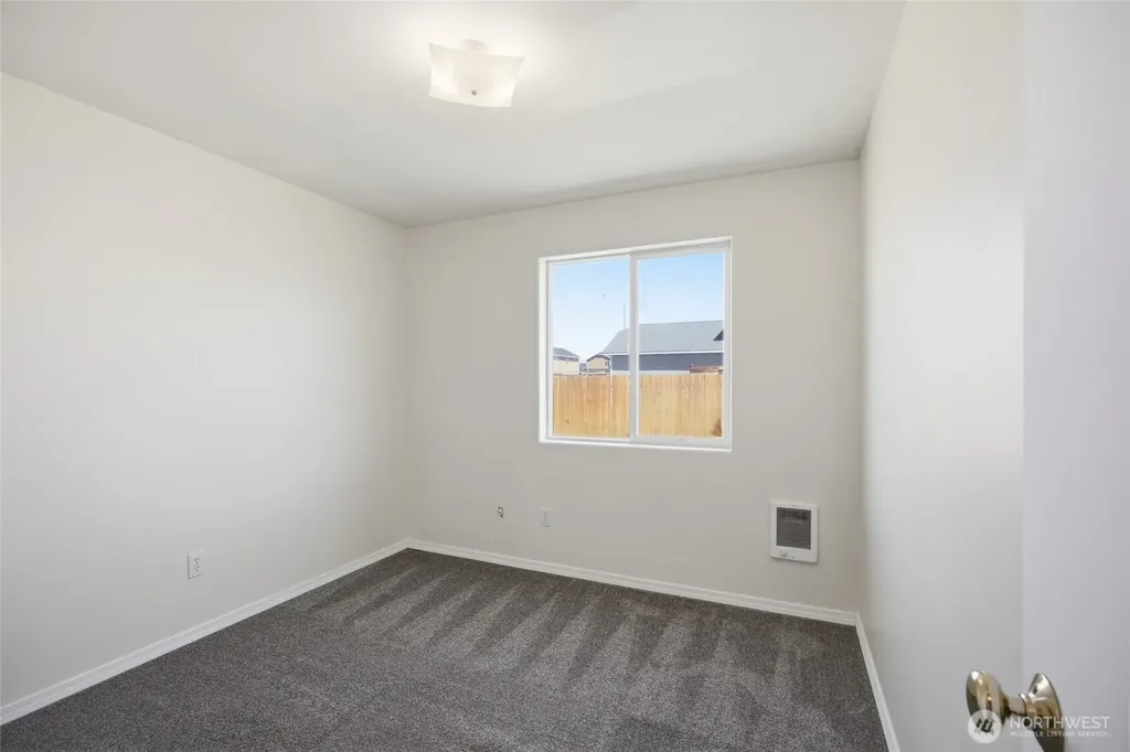 709 N Paxson Drive Moses Lake WA 98837