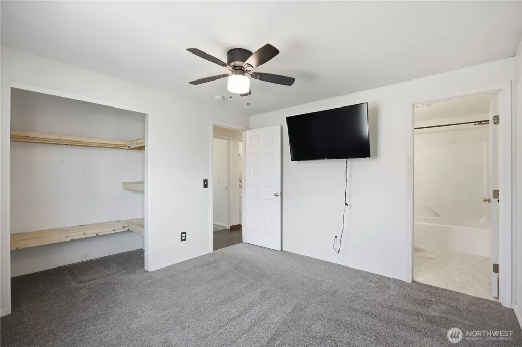 709 N Paxson Drive Moses Lake WA 98837