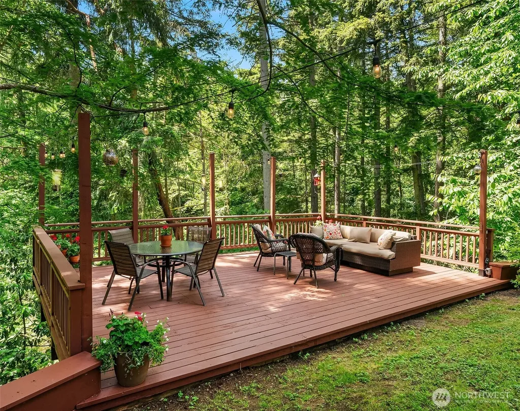 8760 SW 190th Street Vashon WA 98070