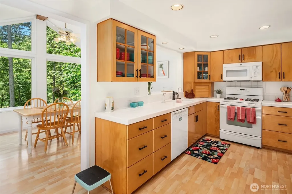 8760 SW 190th Street Vashon WA 98070