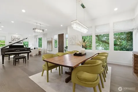1533 38th Avenue E Seattle WA 98112