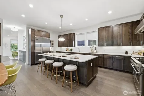 1533 38th Avenue E Seattle WA 98112