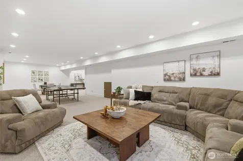 1533 38th Avenue E Seattle WA 98112