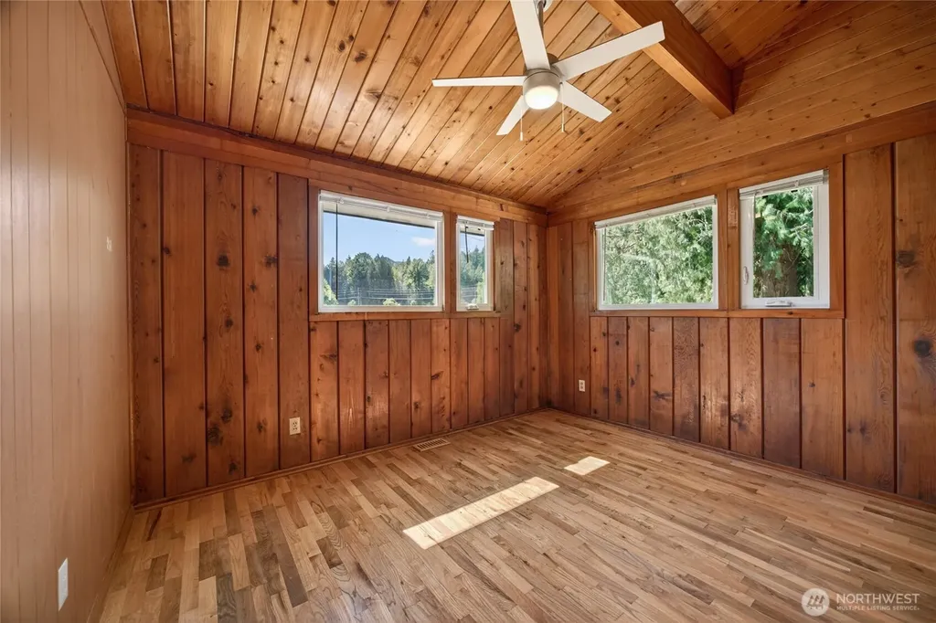 8442 Us Highway 12 Glenoma WA 98336