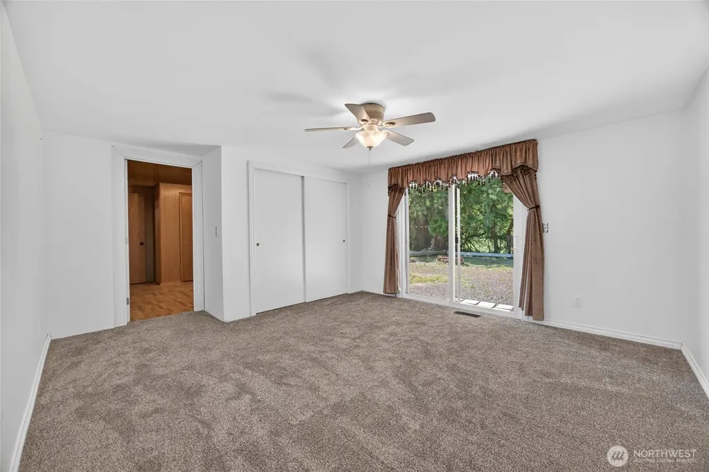 8442 Us Highway 12 Glenoma WA 98336