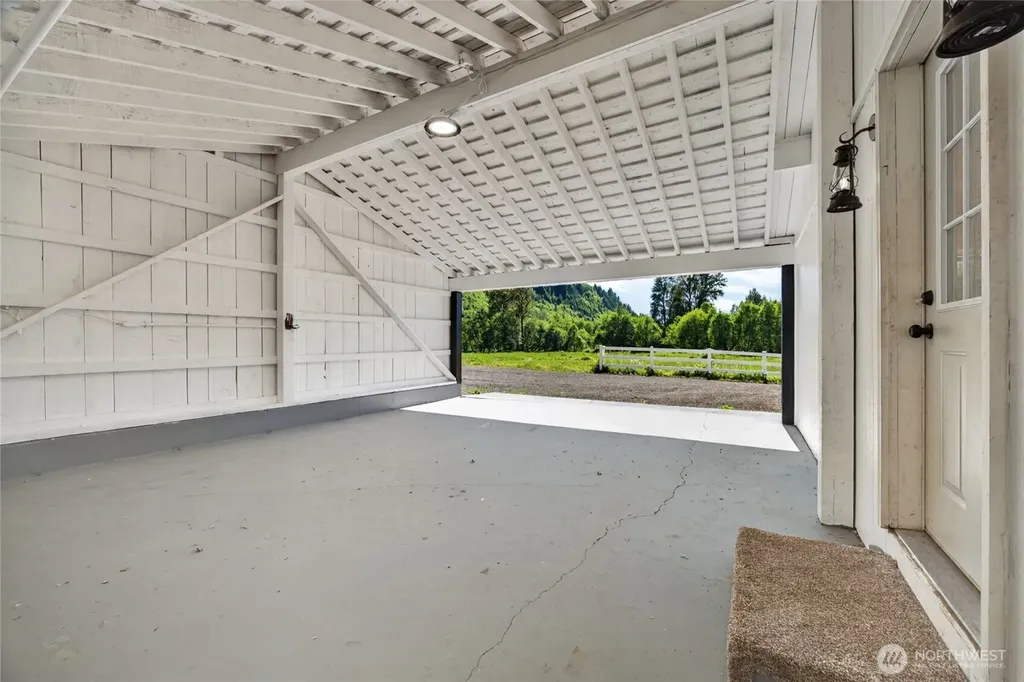 8442 Us Highway 12 Glenoma WA 98336