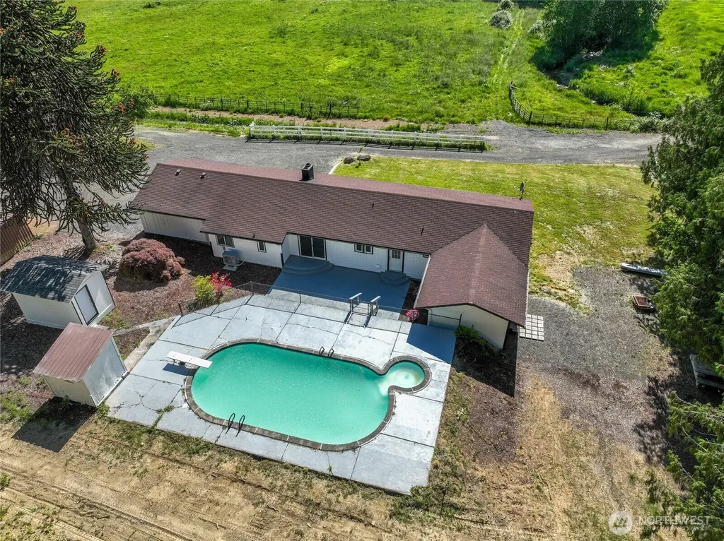 8442 Us Highway 12 Glenoma WA 98336
