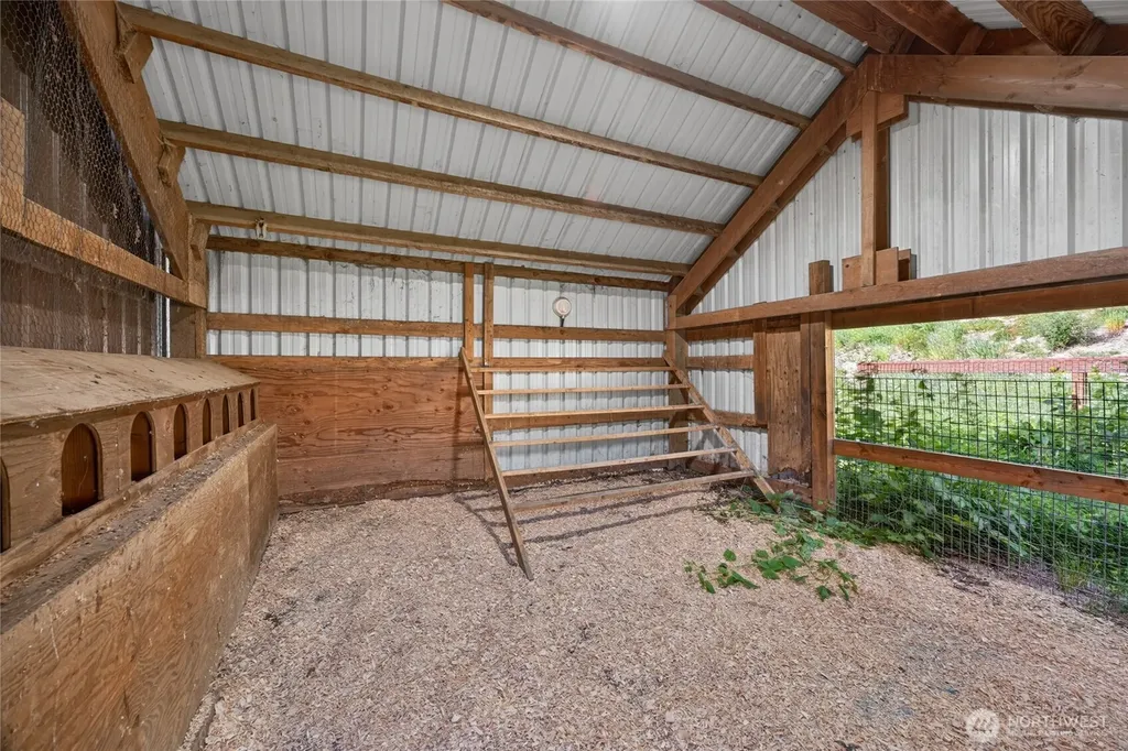 8442 Us Highway 12 Glenoma WA 98336