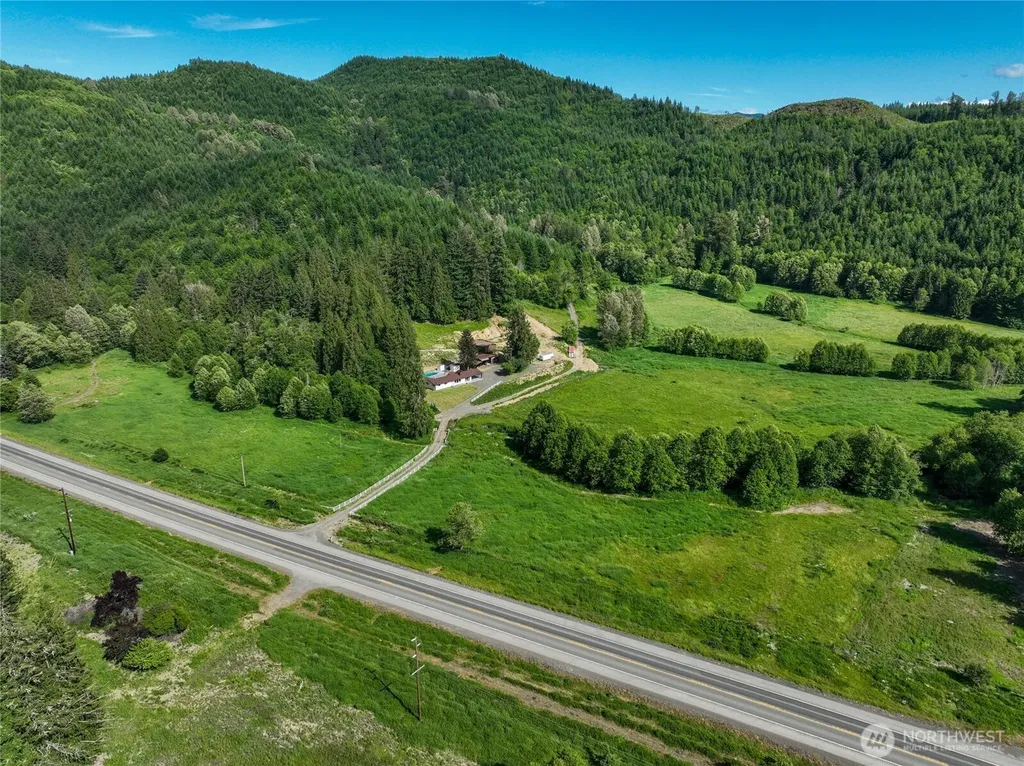 8442 Us Highway 12 Glenoma WA 98336