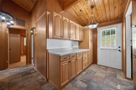 8442 Us Highway 12 Glenoma WA 98336