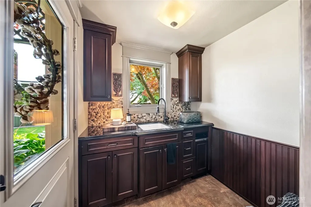 7104 166th Avenue E Sumner WA 98390