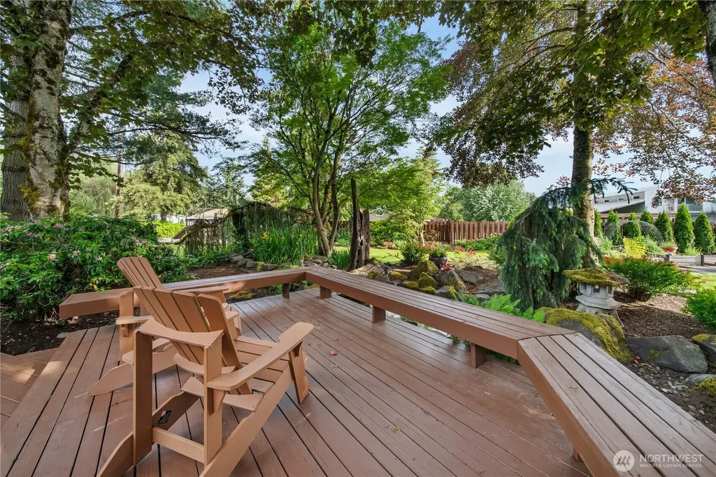 7104 166th Avenue E Sumner WA 98390