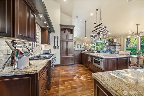 7104 166th Avenue E Sumner WA 98390