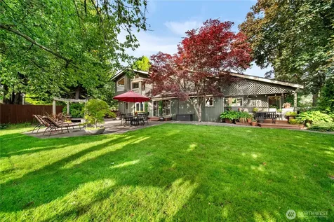 7104 166th Avenue E Sumner WA 98390