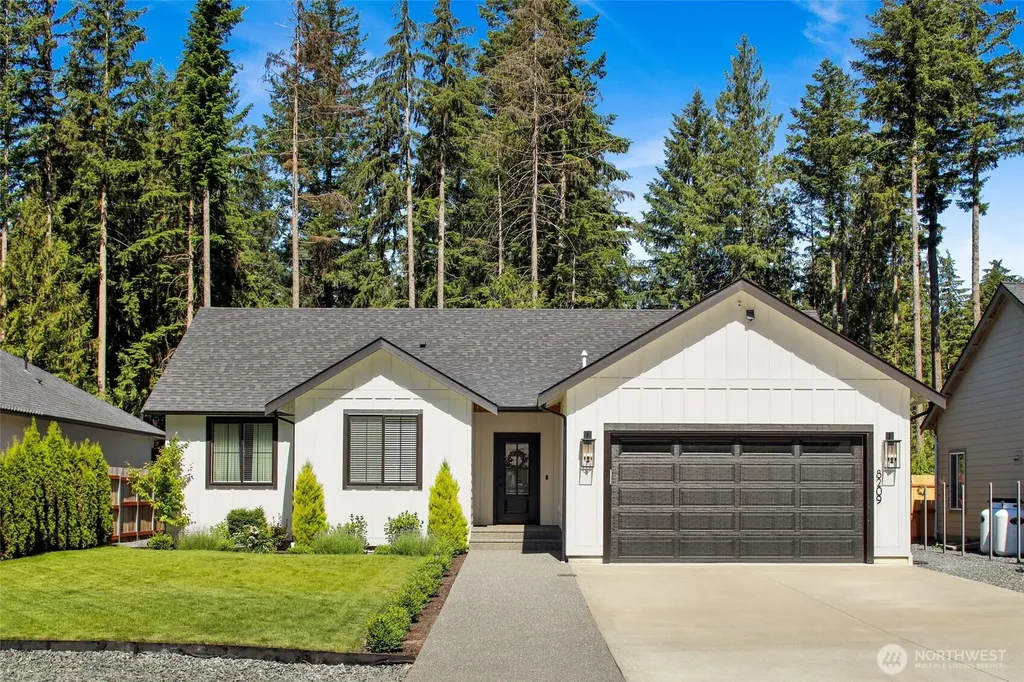 8209 Colfax Court Maple Falls WA 98266