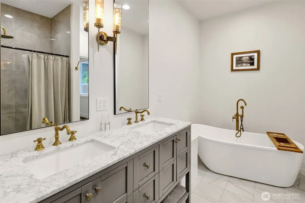 8209 Colfax Court Maple Falls WA 98266