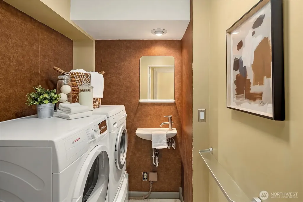 505 Belmont Avenue E Seattle WA 98102