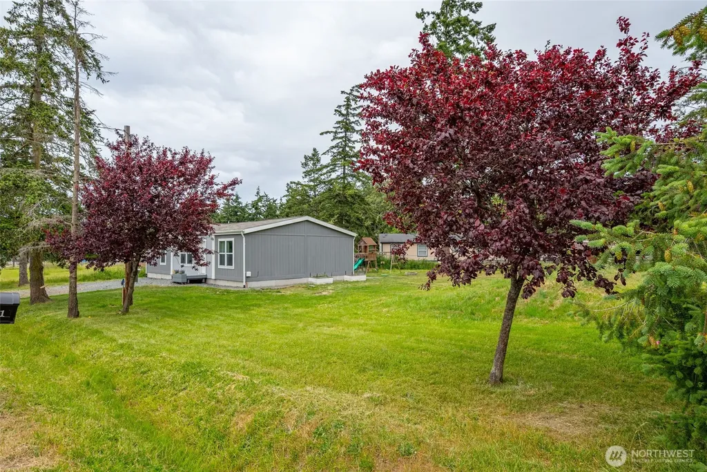 1108 Paul Avenue Oak Harbor WA 98277