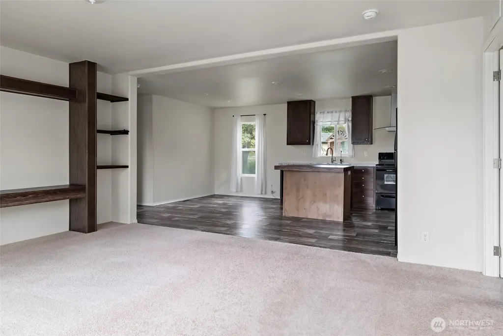 1108 Paul Avenue Oak Harbor WA 98277