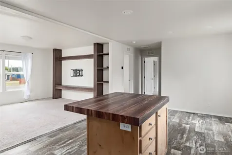 1108 Paul Avenue Oak Harbor WA 98277