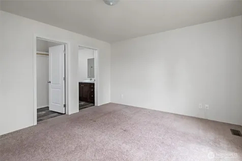 1108 Paul Avenue Oak Harbor WA 98277