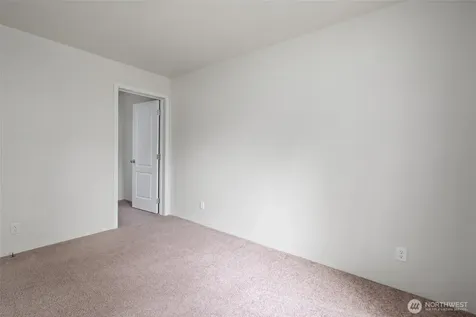 1108 Paul Avenue Oak Harbor WA 98277