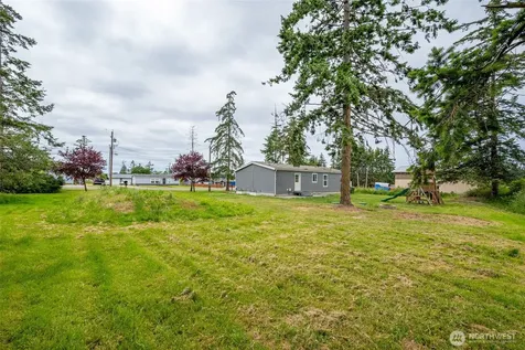 1108 Paul Avenue Oak Harbor WA 98277