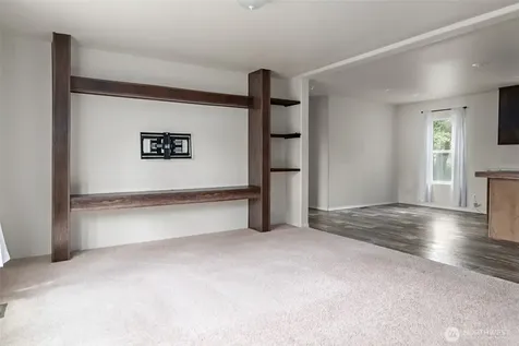 1108 Paul Avenue Oak Harbor WA 98277
