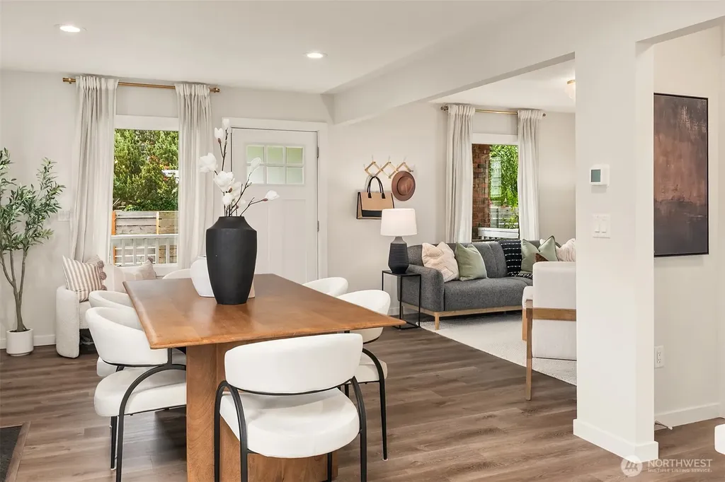 8121 16th Avenue SW Seattle WA 98106