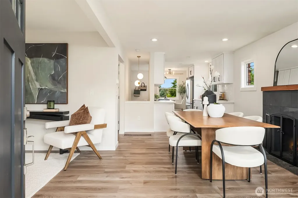 8121 16th Avenue SW Seattle WA 98106