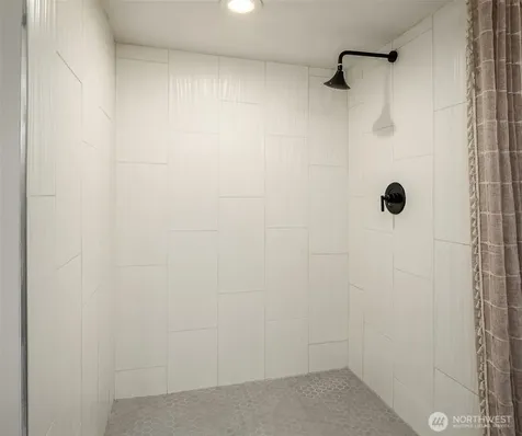 8121 16th Avenue SW Seattle WA 98106
