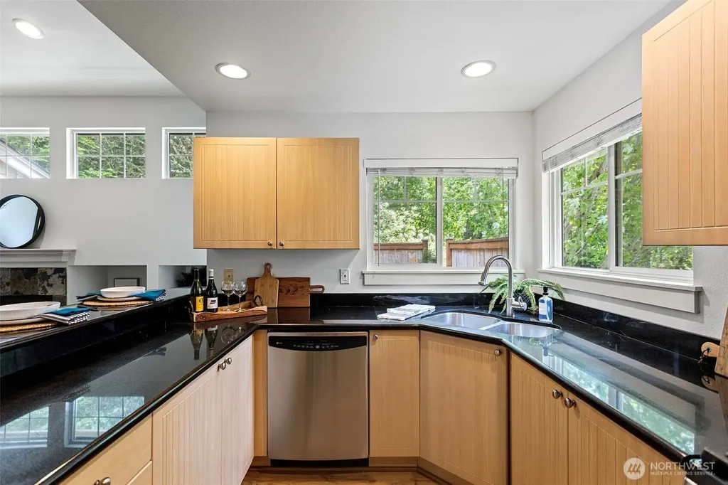 8350 NE 140th Street Kirkland WA 98034