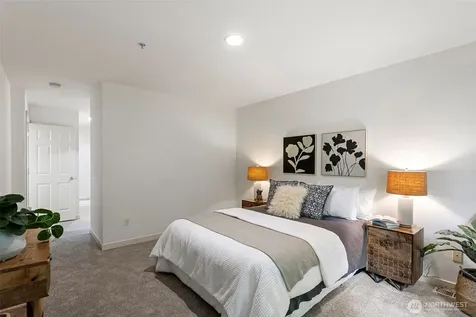 8350 NE 140th Street Kirkland WA 98034