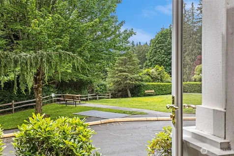 8350 NE 140th Street Kirkland WA 98034