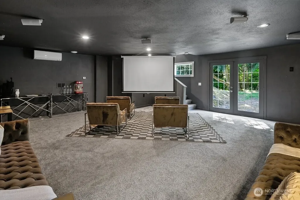 18122 NE 127th Street Redmond WA 98052