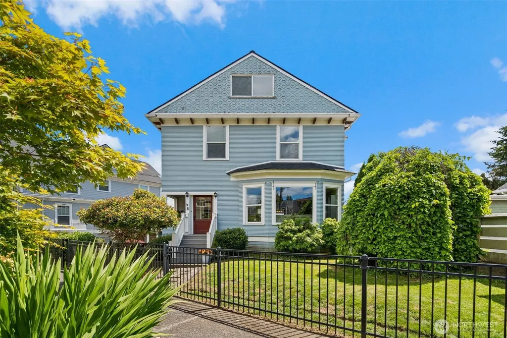 209 E 8th Street Aberdeen WA 98520